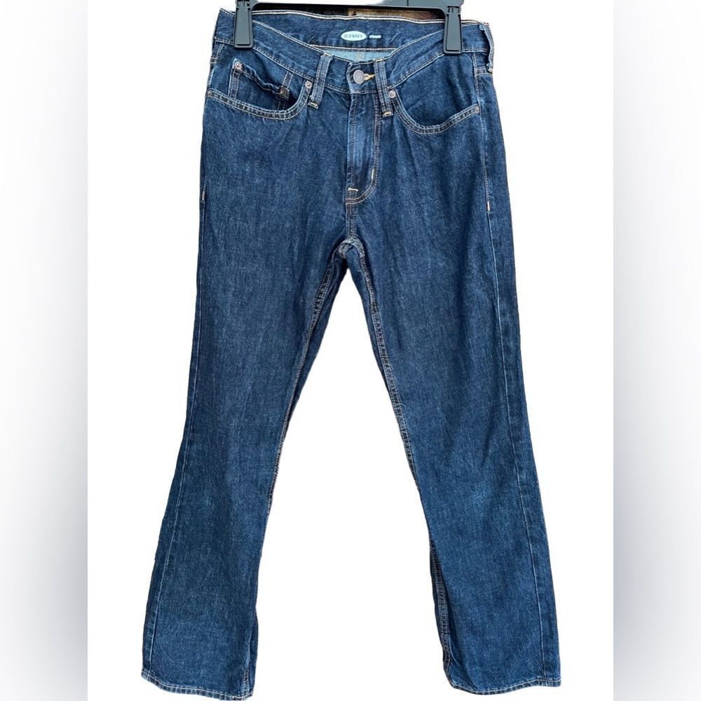 Old Navy Straight 5 pocket style jeans, size 29/30.
